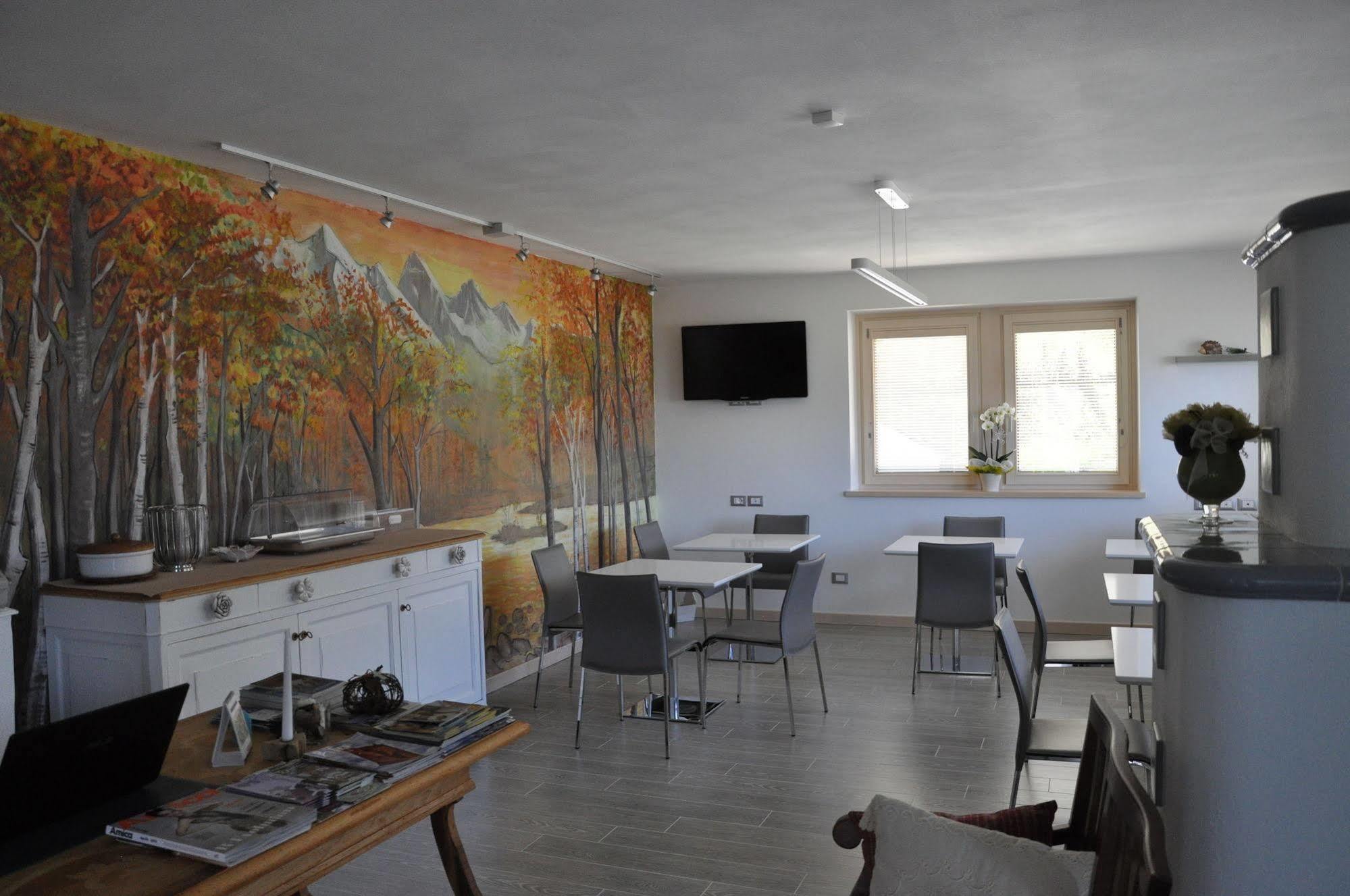 Affittacamere Rubino Guest House Ponte nell'Alpi Exterior photo